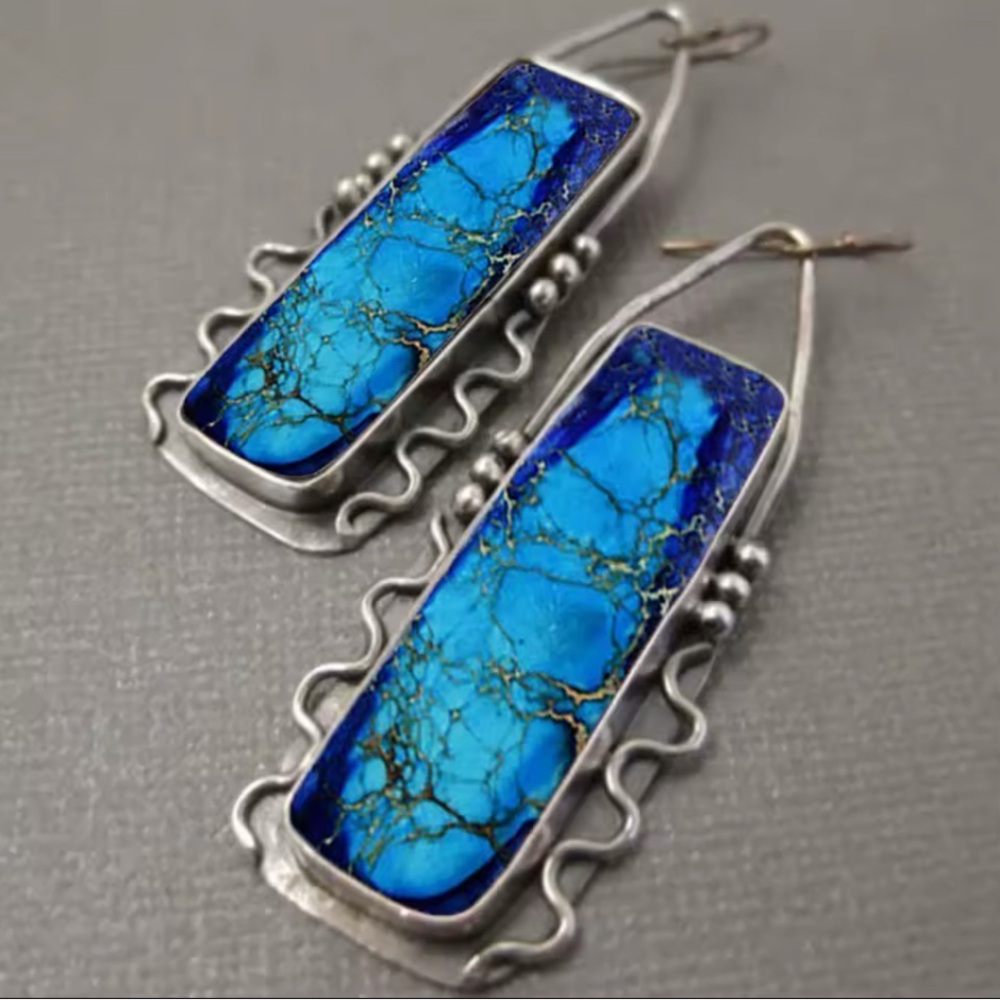 Southwestern Boho Western Cowgirl Rodeo Faux Turquoise Drop Earrings NWOT
